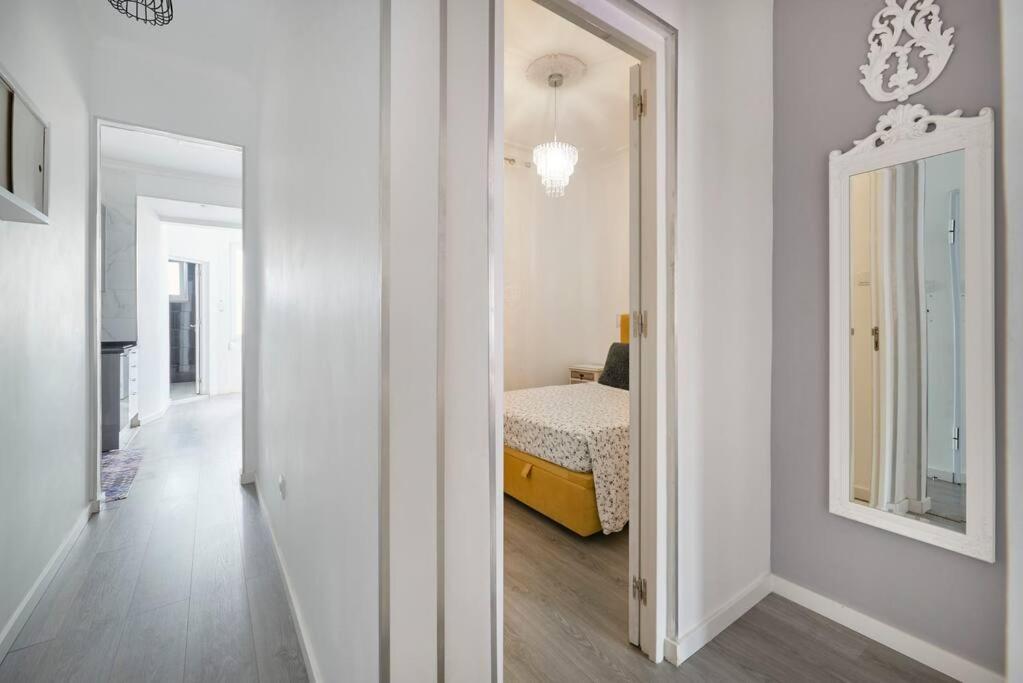 New 3 Bedroom Flat With River On Sight @alameda Apartment Lisbon