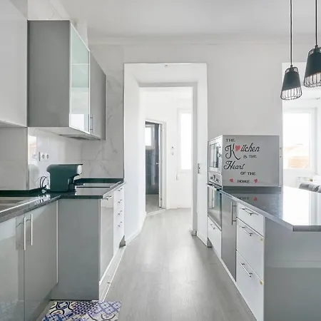 New 3 Bedroom Flat With River On Sight @Alameda Lisbon Exterior photo